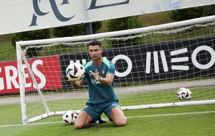 ronaldo-takes-on-the-role-of-goalkeeper-in-a-special-event-ahead-of-euro-2024